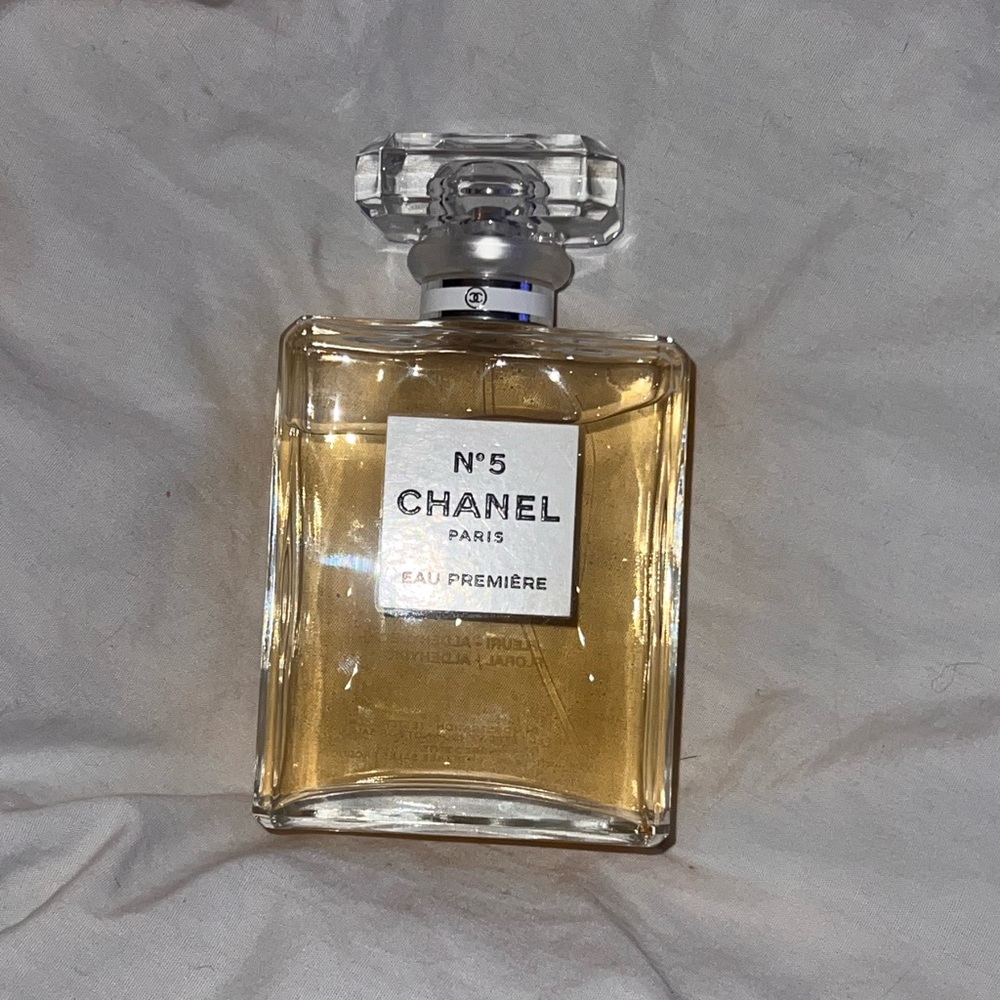 CHANEL No. 5 Eau Premiere in Gold Glass Bottle